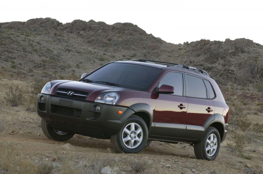  Hyundai Tucson 2004 года  (фото 54 из 74)